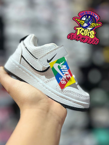 Tenis infantil