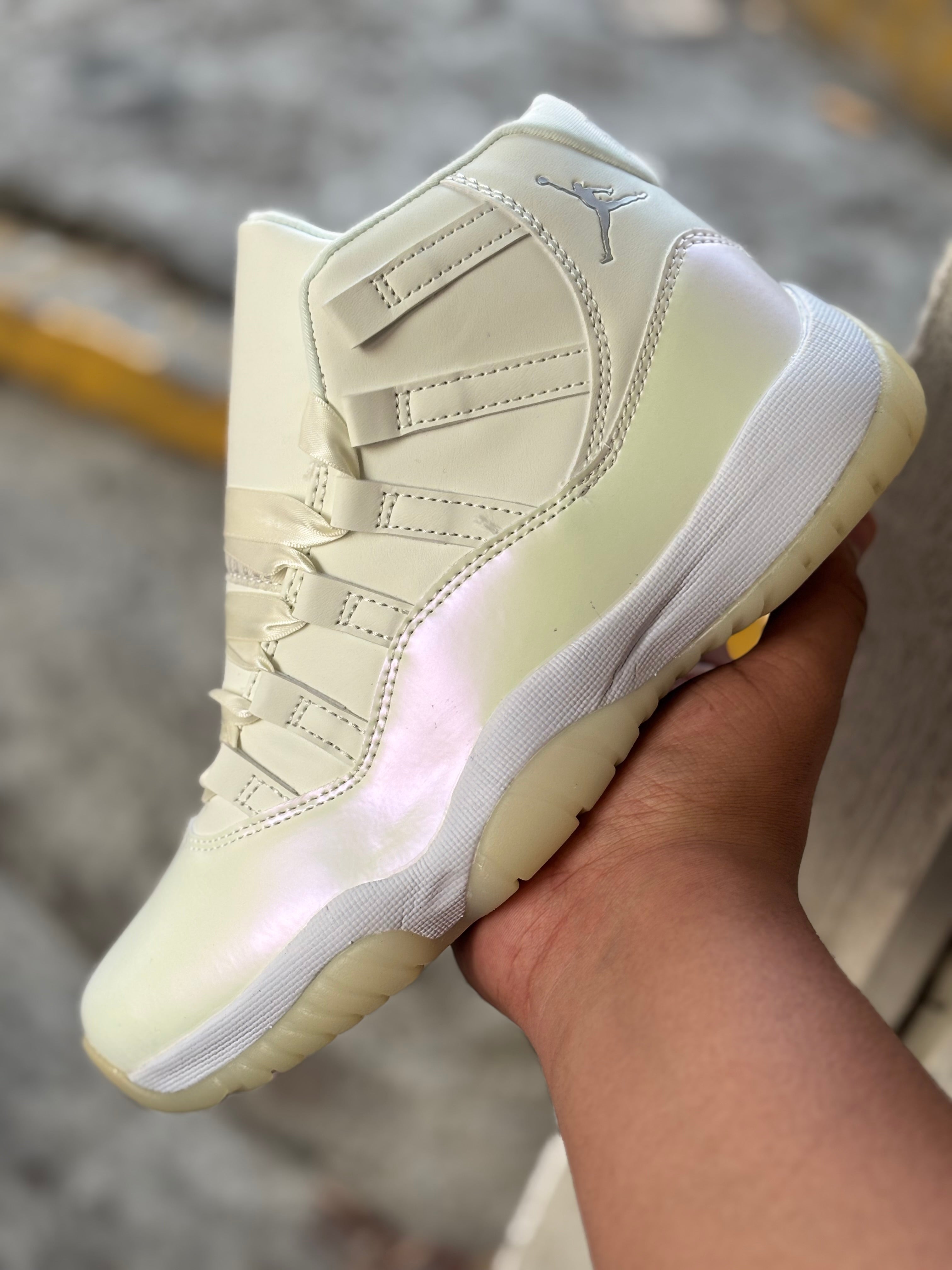 Jordan retro 11