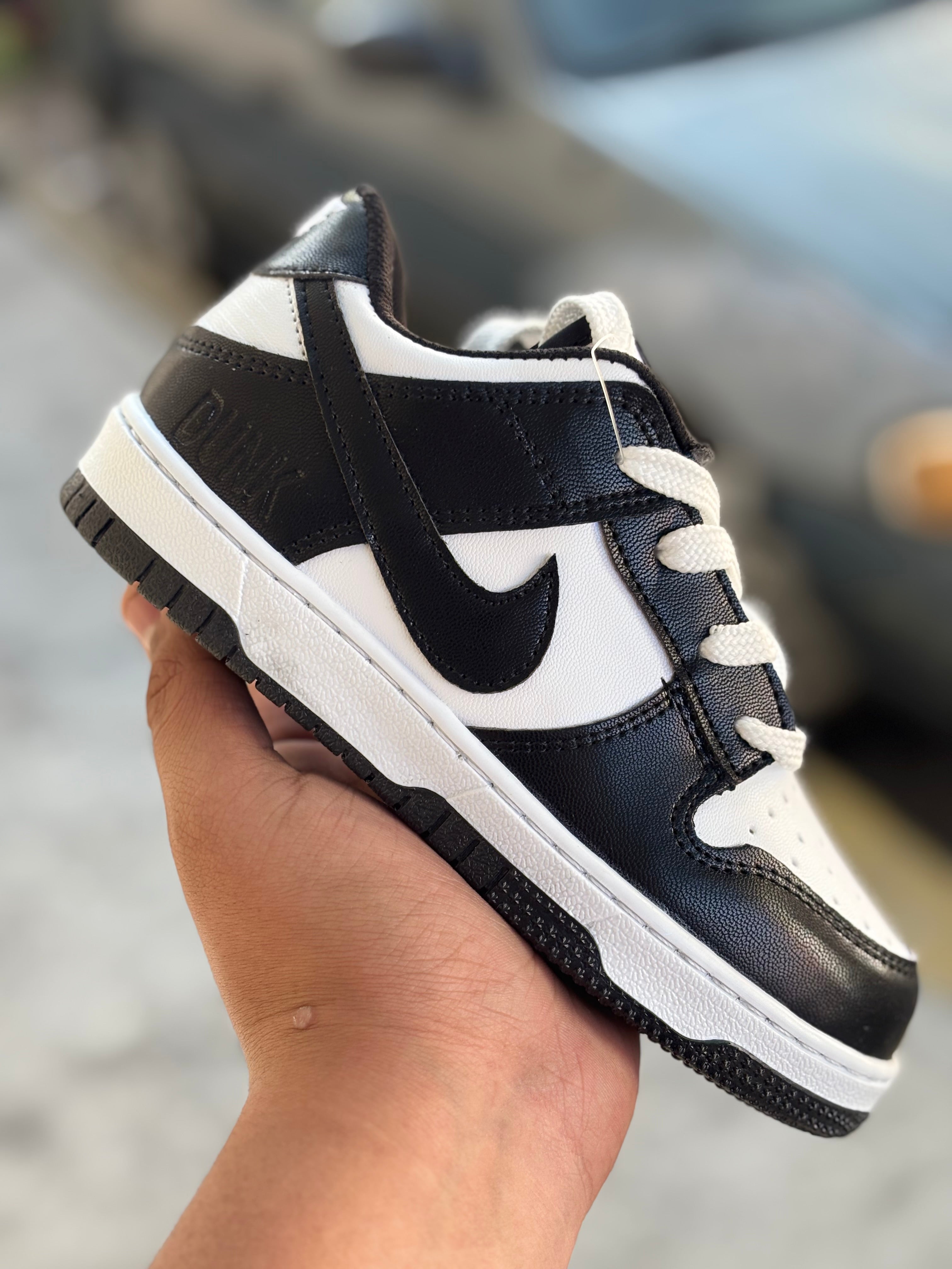 Dunk Low Black/White