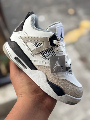 Jordan Retro 4 Military Black