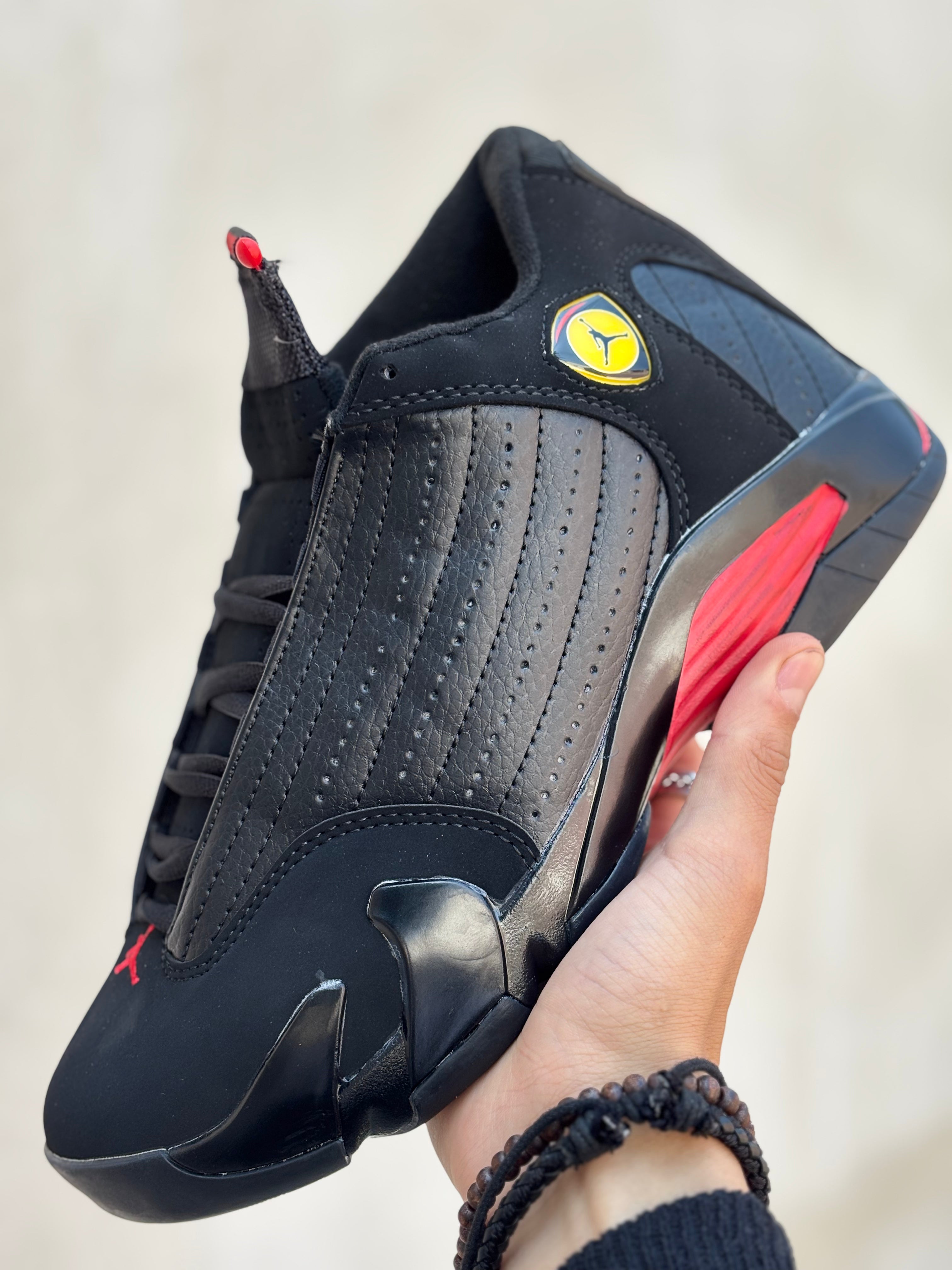 Retro 14 Last Shot