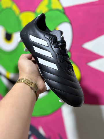 Adidas fut . Tacos