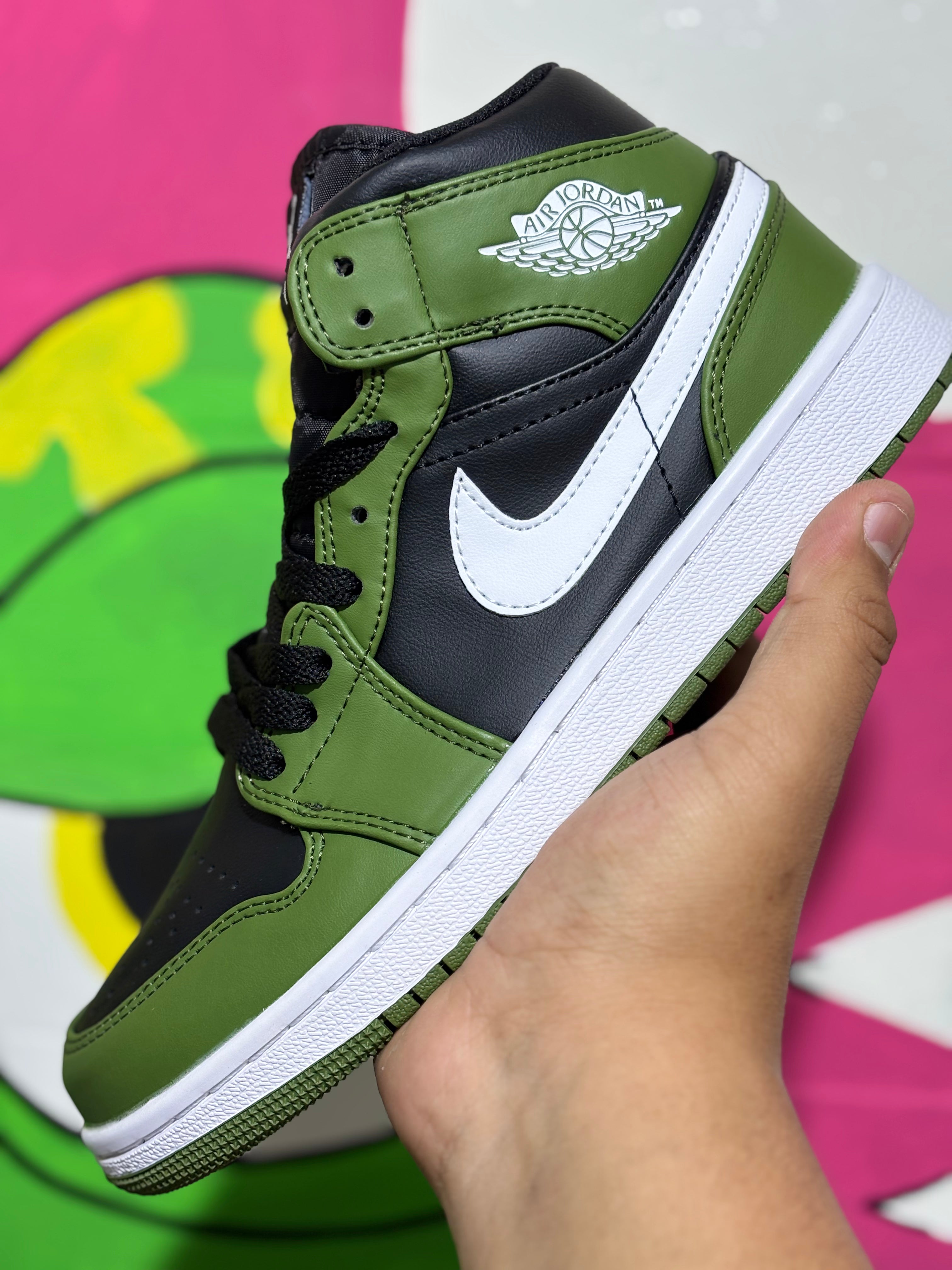 R1 mid Altitude Green