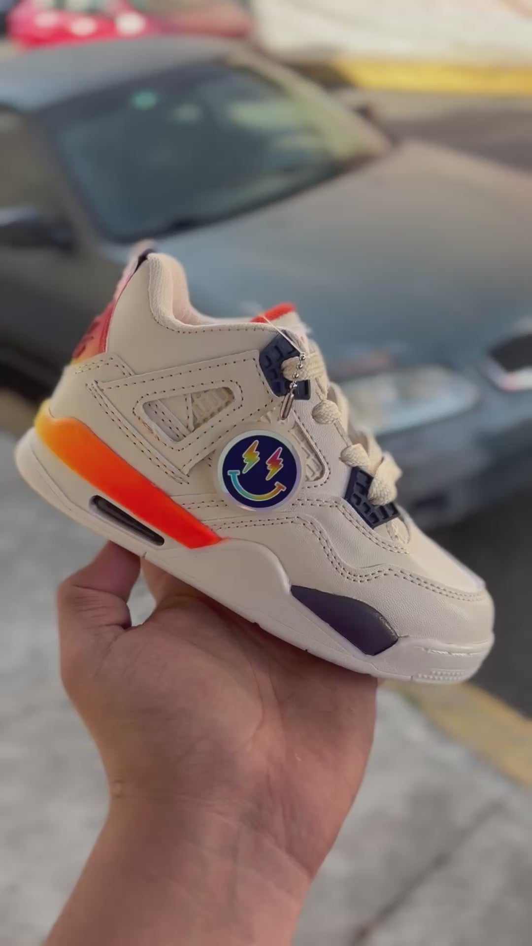 Jordan RETRO 4 Jbalvin