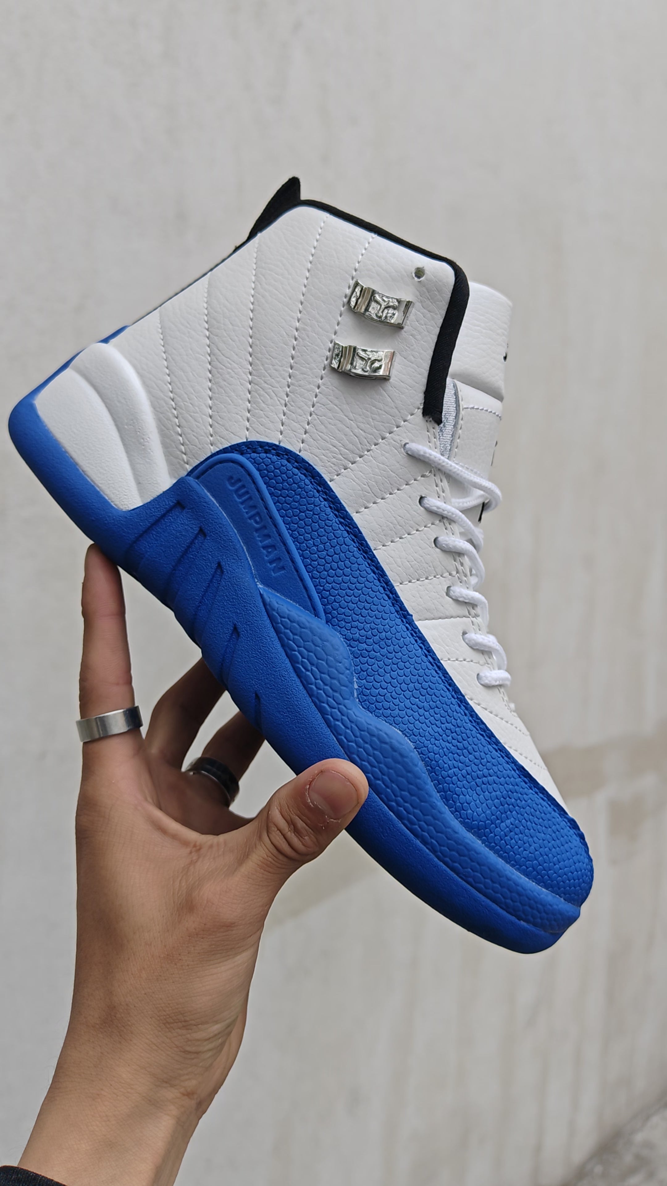 Retro 12 Blueberry