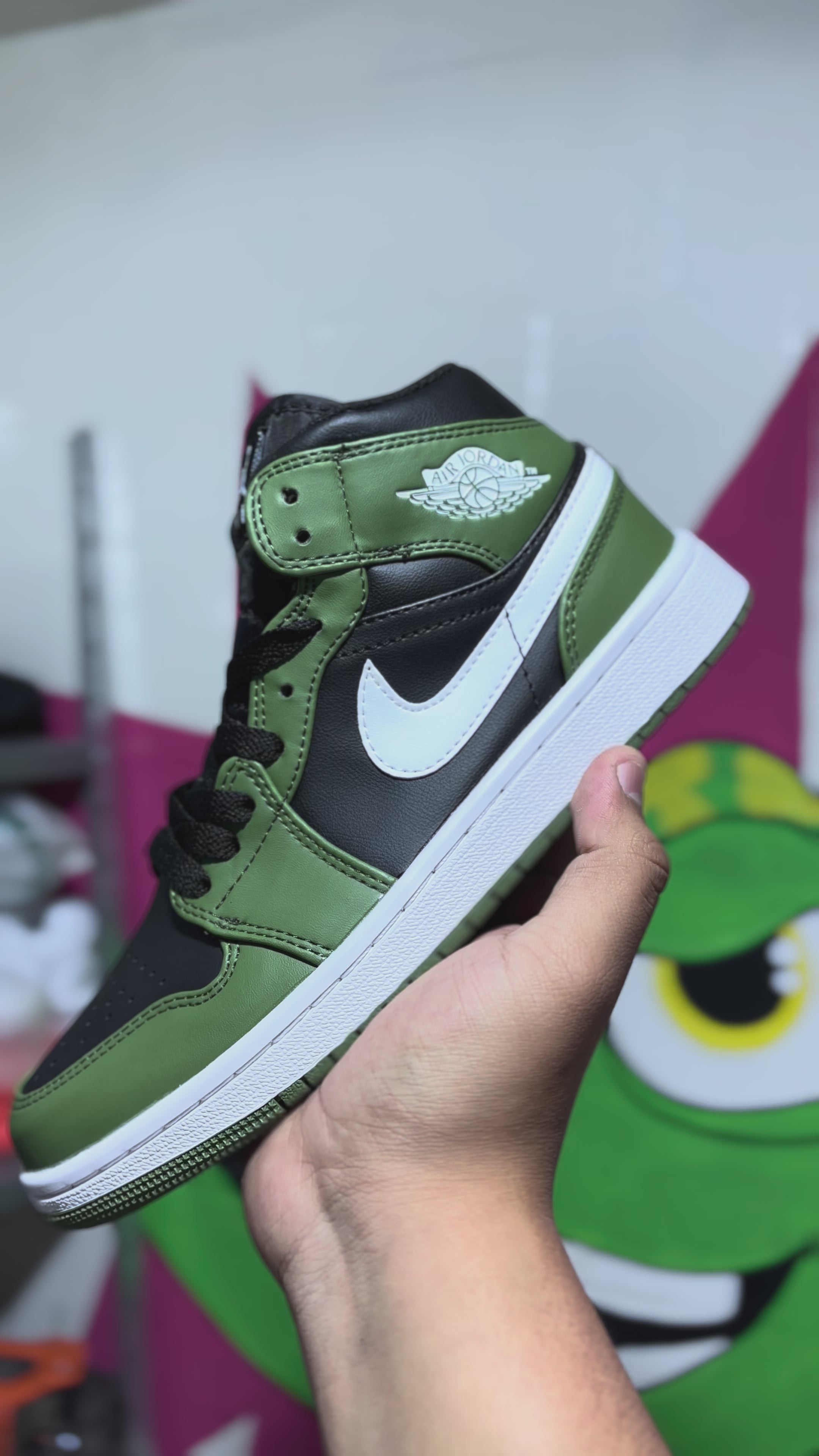 R1 mid Altitude Green