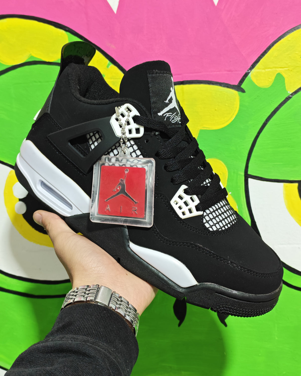 Jorda Retro 4 Black/White
