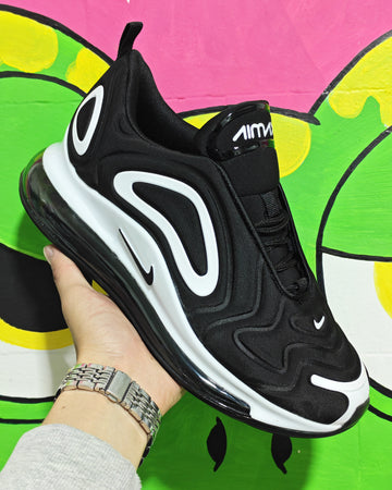 Air Max Ballena 720 blanco con negro