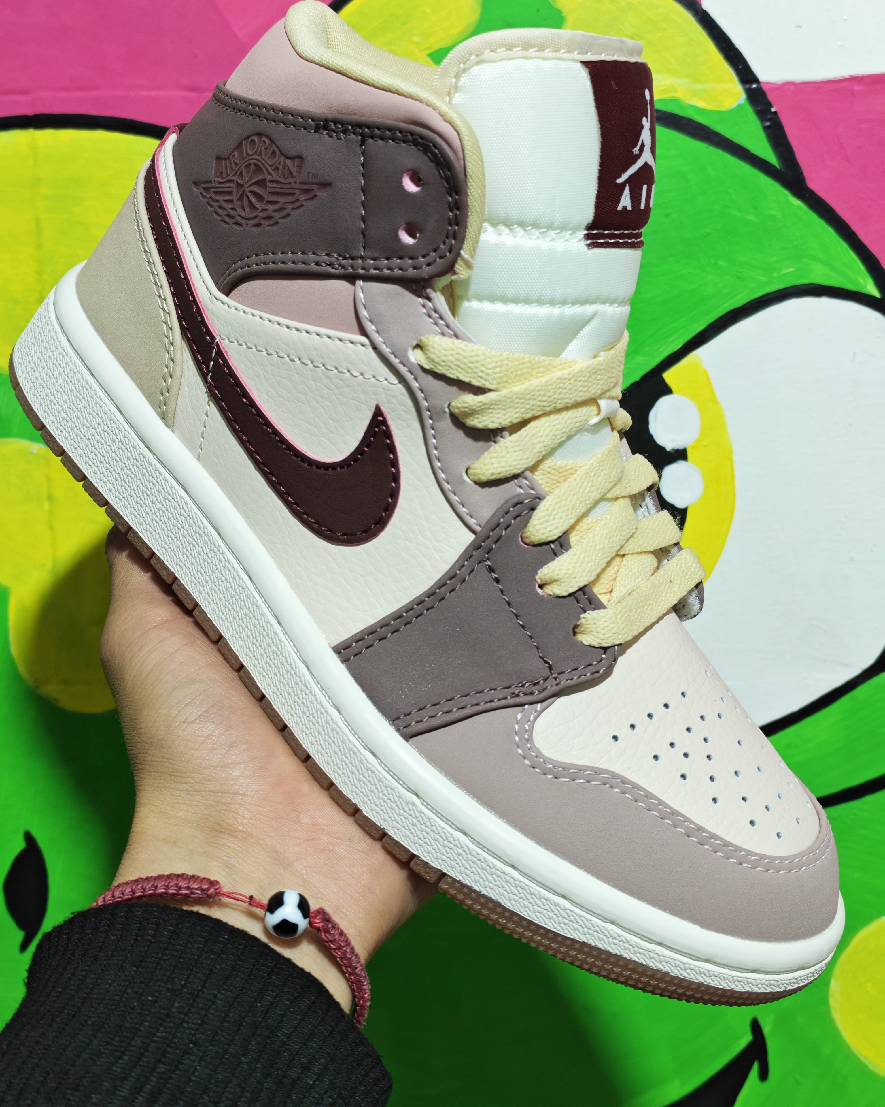 Retro 1 Mid SE