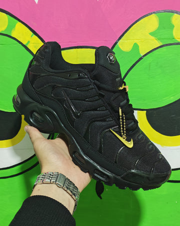 Air Max TN negro