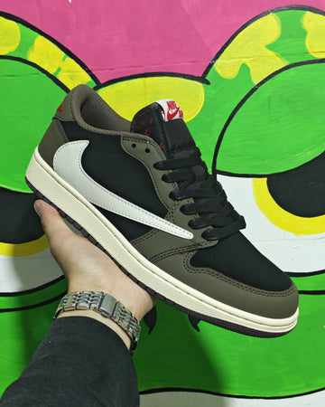 Jordan 1 Low Travis Scott "Black Olive"