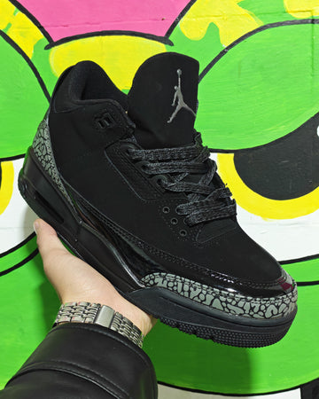 Retro 3 Black Cat