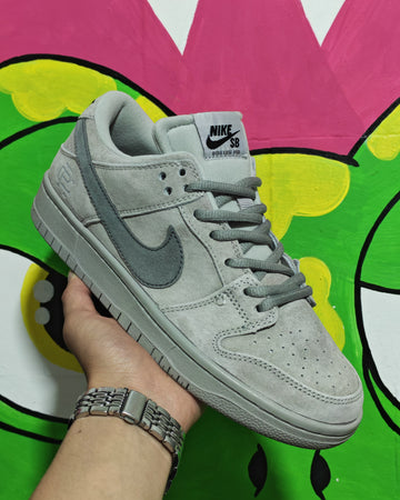 Nike SB Dunk Low Pro