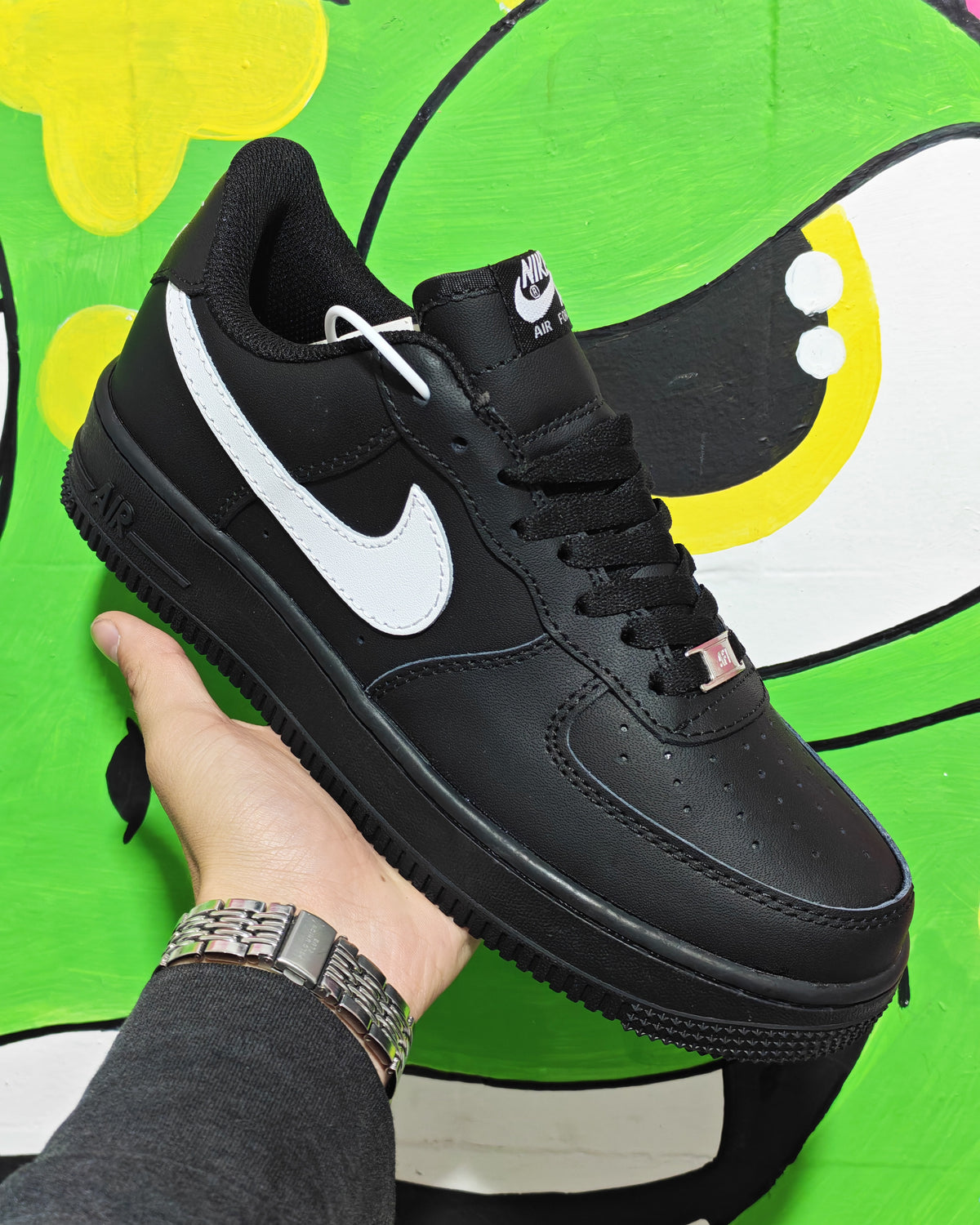 Air Fors 1 White/Black