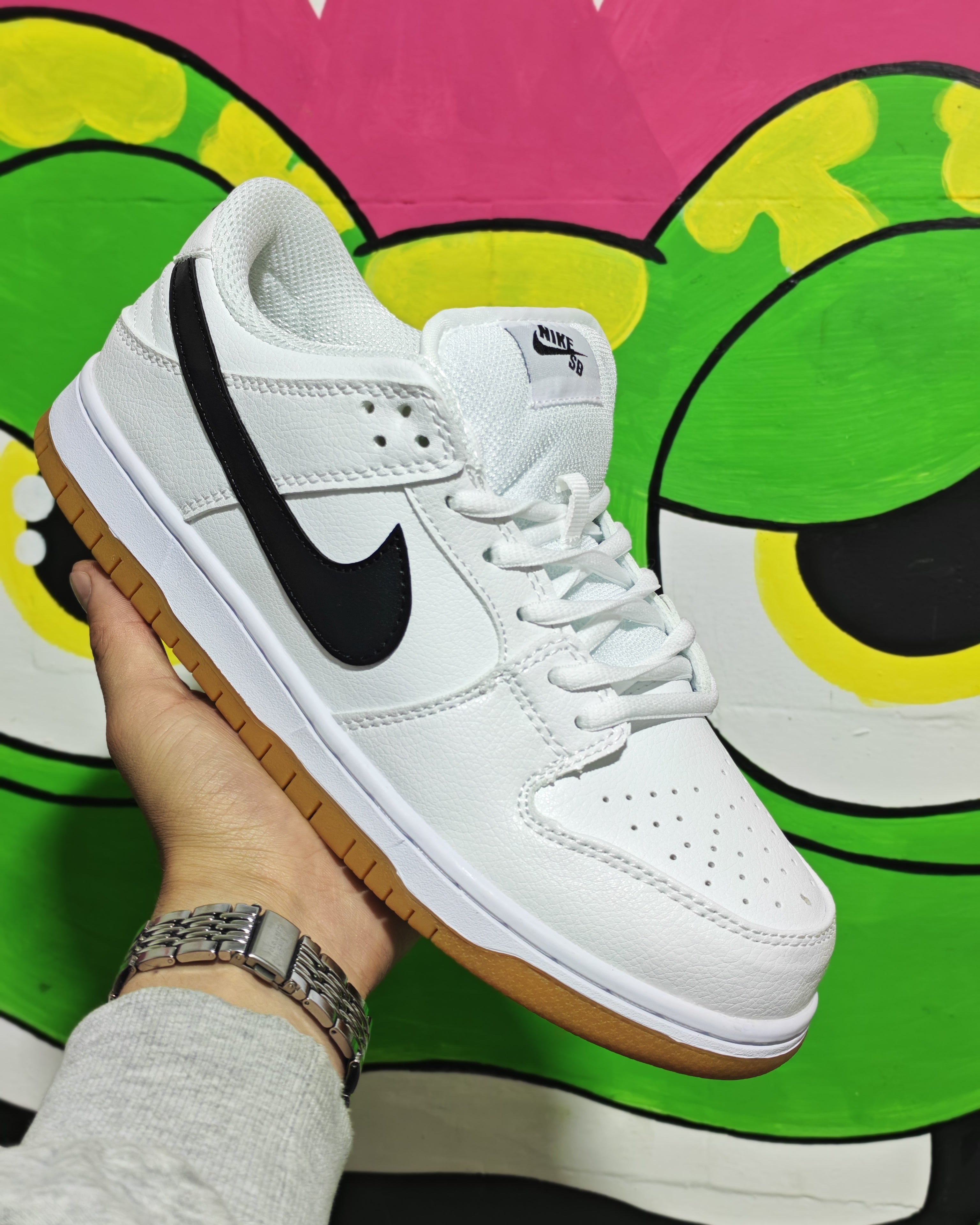 Nike SB Dunk Low Pro White Black Gum.
