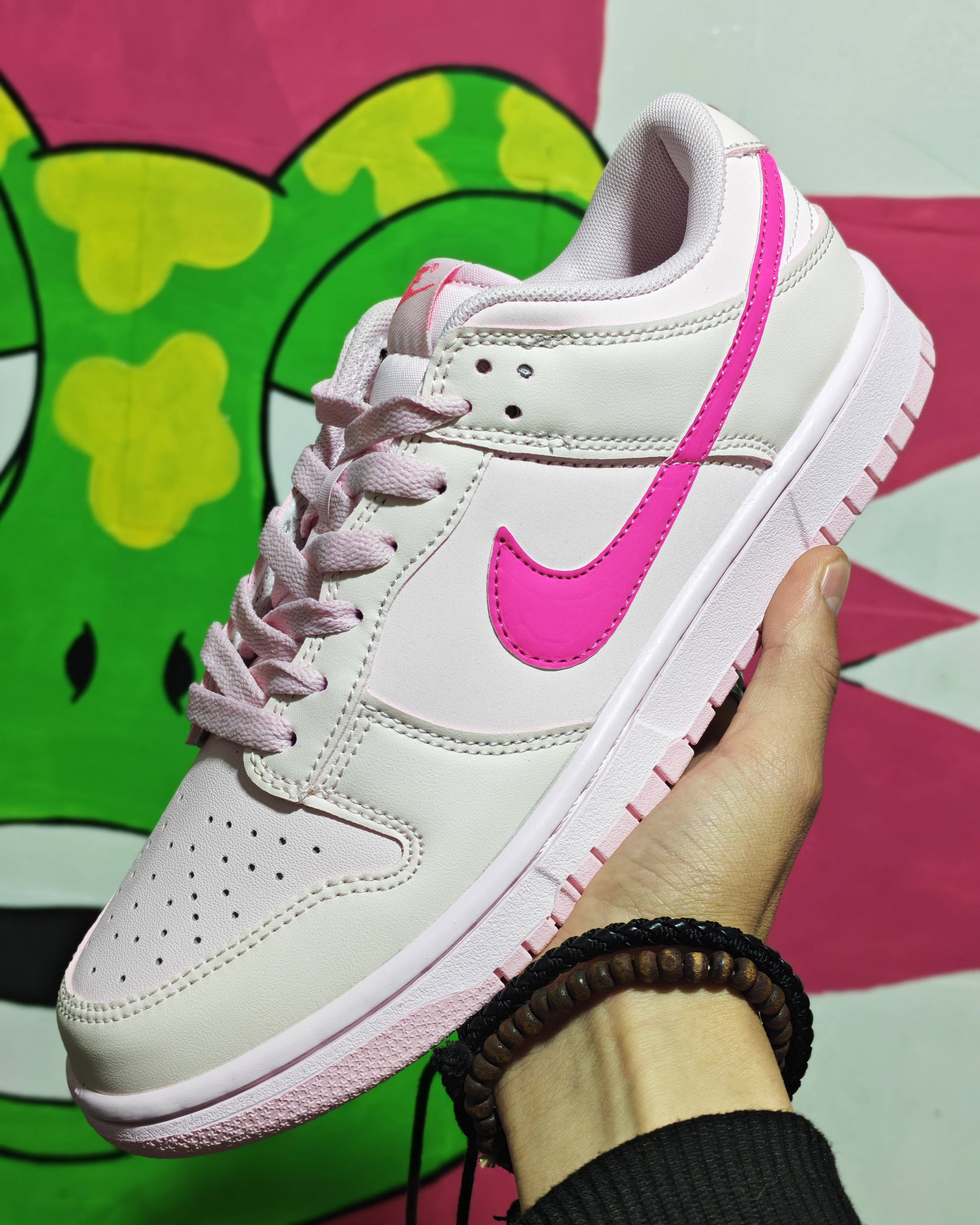 Retro 1 Triple Pink
