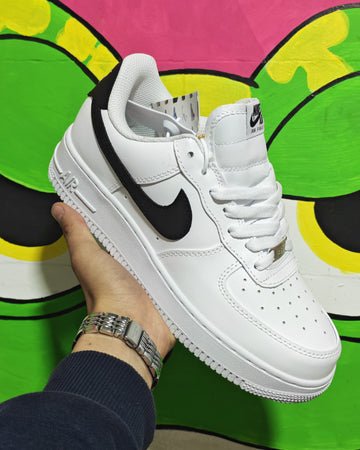 Air Fors 1 White/Black