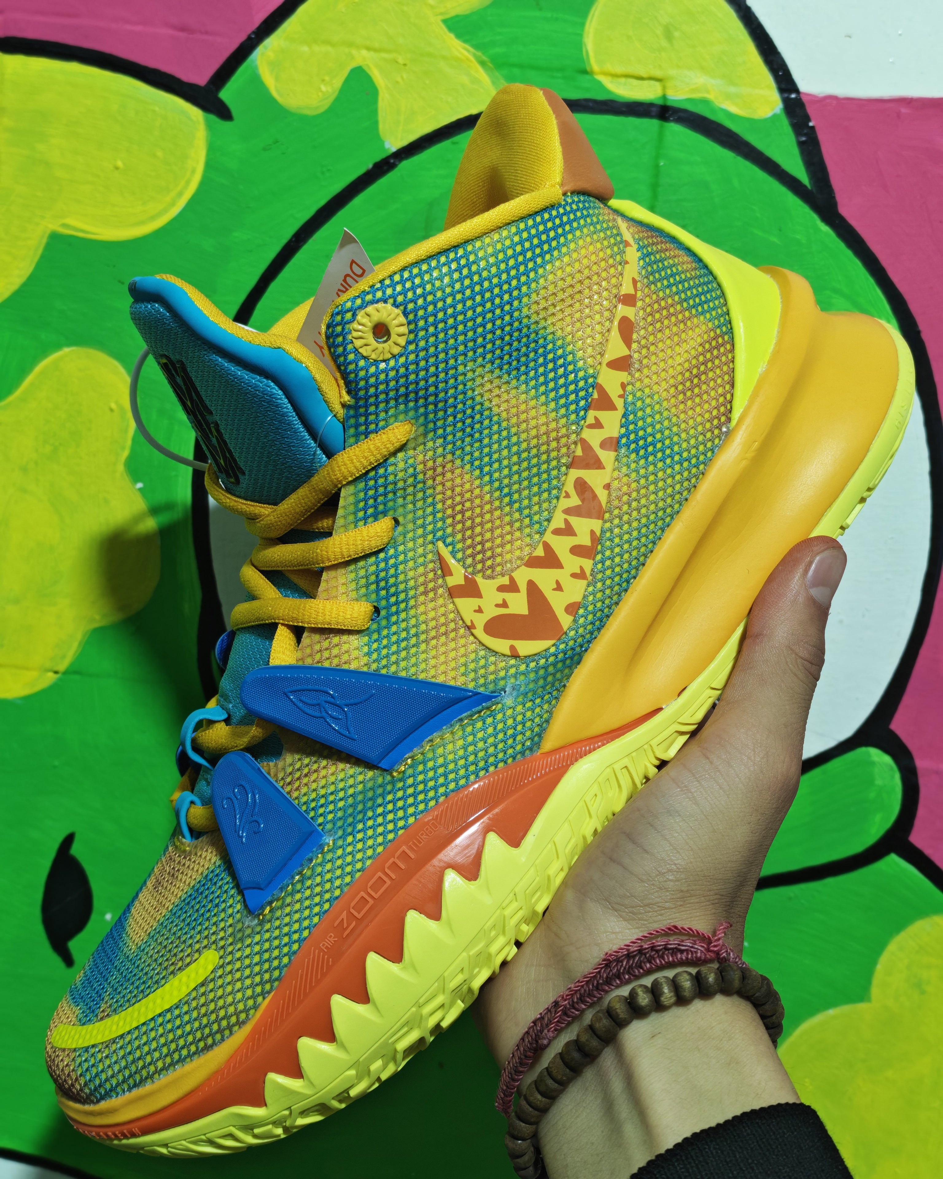 Nike Kyrie 7 "Sneaker room - Air and Earth"