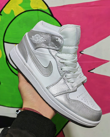 Retro 1 silver