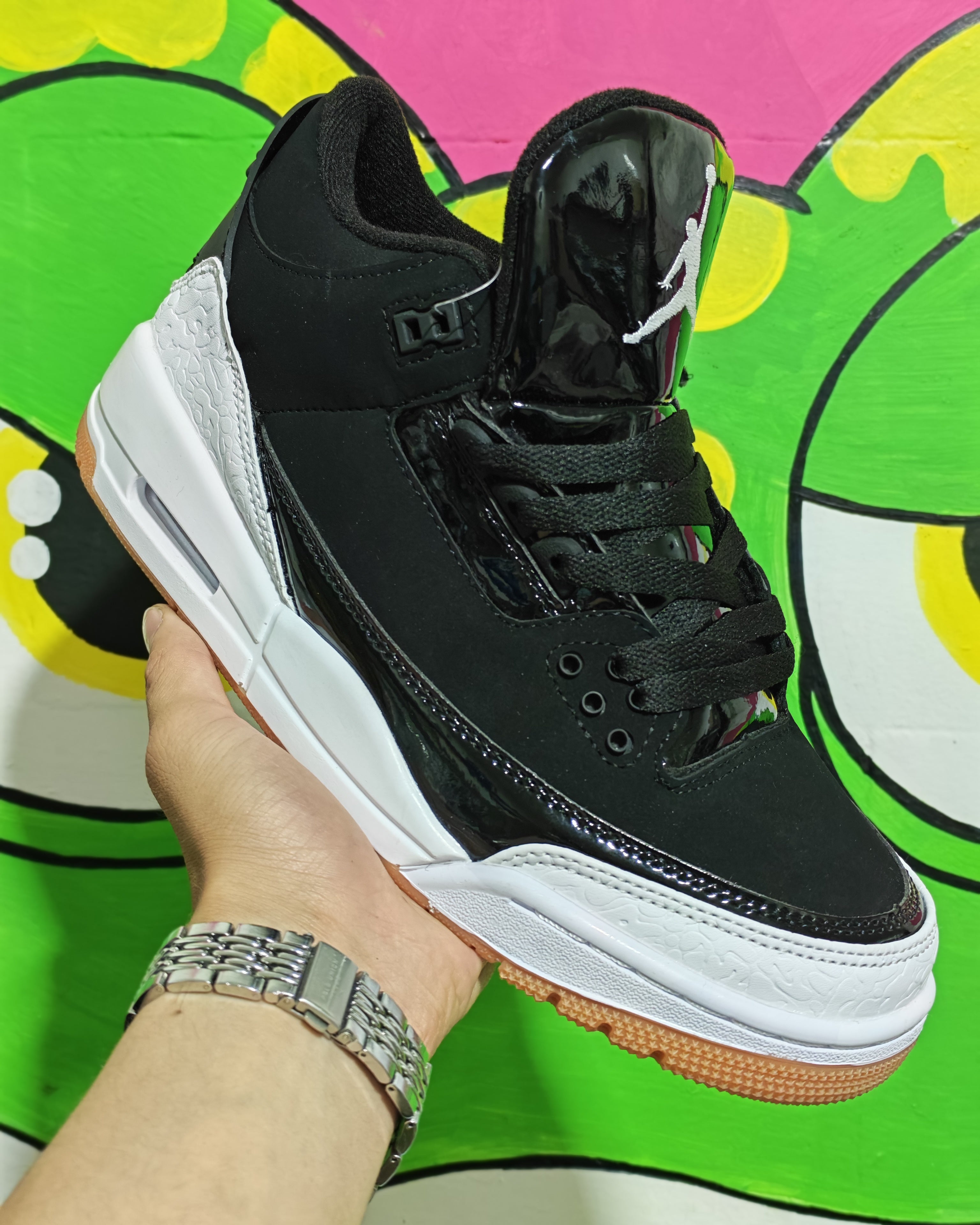 Retro 3 Black White Gum